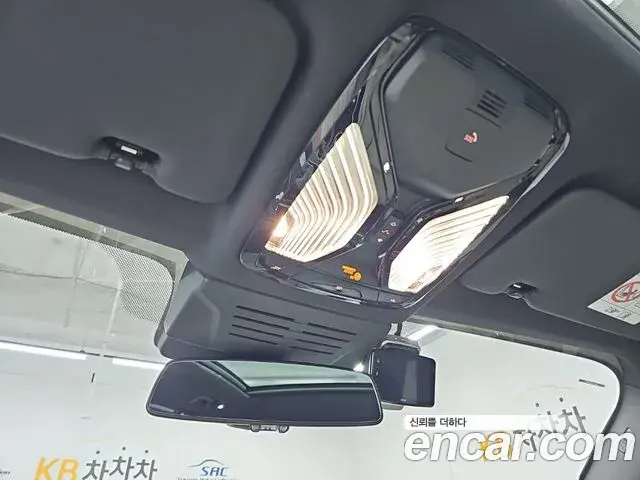 BMW X5 2025 — Фото 17/19