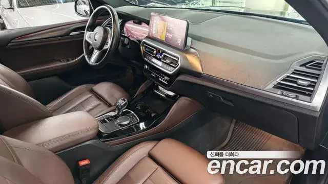 BMW X4 2022 — Фото 19/20