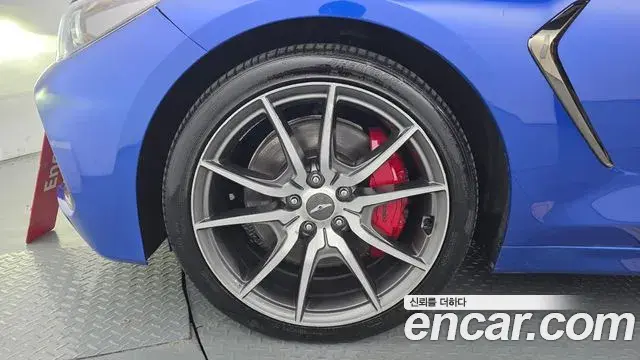 Genesis G70 2018 — Şəkil 8/33