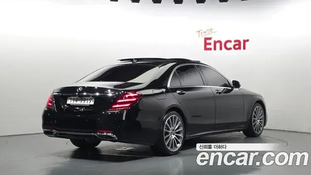 Mercedes-Benz S-Class 2018 — Фото 2/20