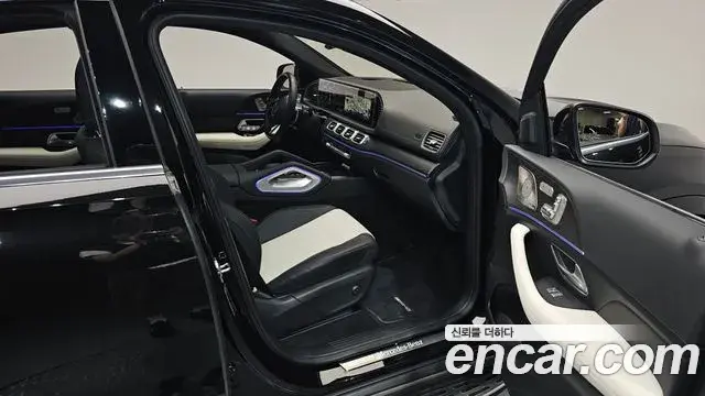 Mercedes-Benz GLE-Class 2025 — Фото 11/20