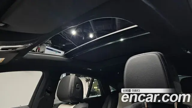 Mercedes-Benz GLE-Class 2025 — Фото 17/20
