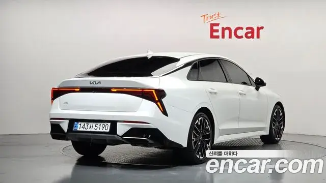 Kia K5 2024 — Şəkil 8/20