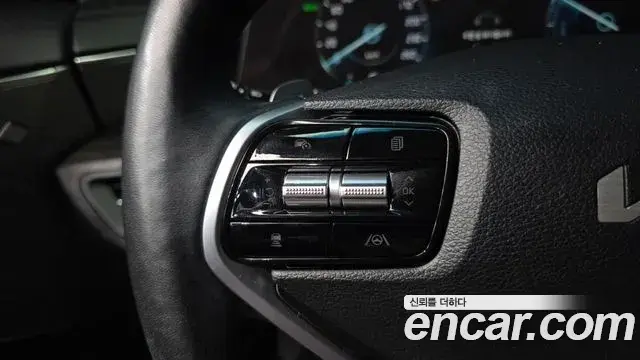 Kia K8 2021 — Şəkil 3/20