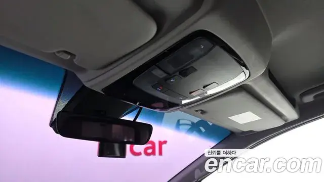 Hyundai Staria 2022 — Фото 19/20