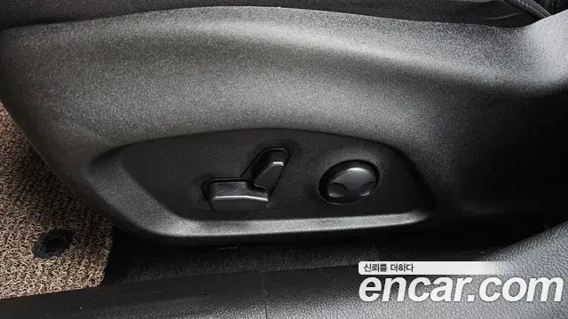 Jeep Renegade 2023 — Şəkil 2/34