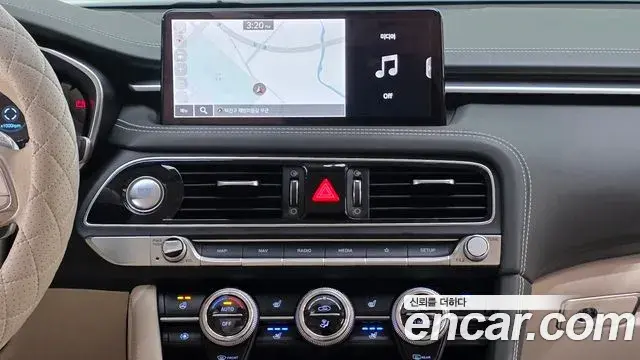 Genesis G70 2020 — Photo 34/34