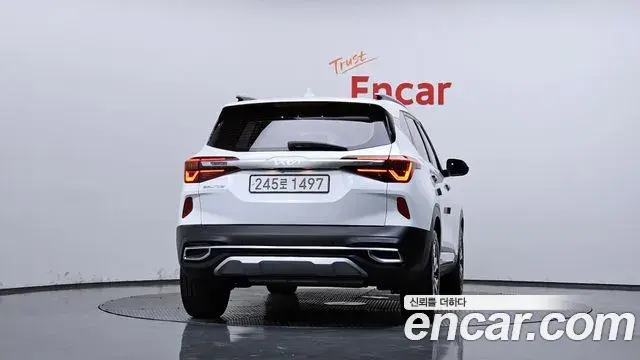 Kia Seltos 2022 — Şəkil 4/34