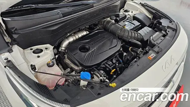 Kia Seltos 2022 — Şəkil 32/34