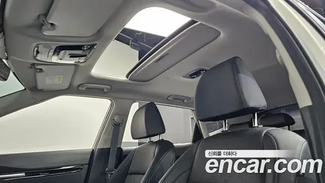 Kia Seltos 2022 — Şəkil 24/34