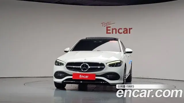 Mercedes-Benz C-Class 2025 — Фото 3/20