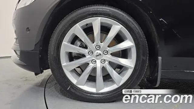 Volvo S90 2018 — Photo 3/30