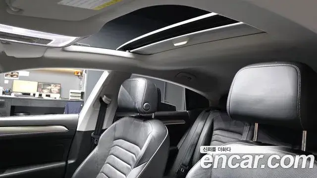 Volkswagen Arteon 2018 — Фото 19/20