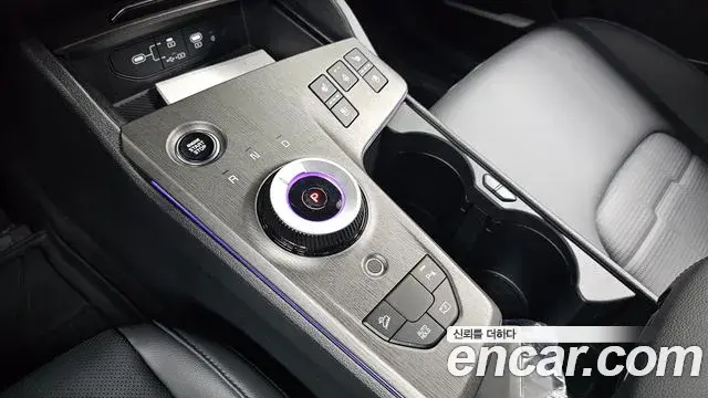 Kia Sportage 2025 — Photo 5/33