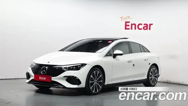 Mercedes-Benz EQE 2023 — ფოტო 36/38