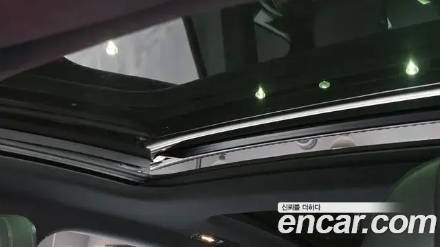 Mercedes-Benz EQE 2023 — ფოტო 16/38