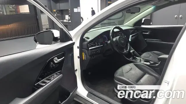 Kia Niro 2020 — Photo 5/20