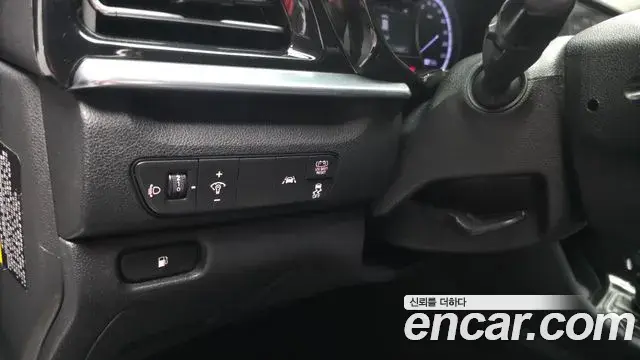 Kia Niro 2020 — Photo 18/20