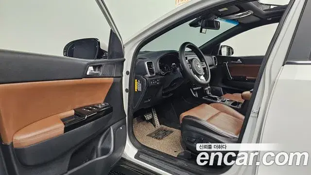 Kia Sportage The Bold 2019 — Фото 10/20