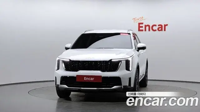 Kia Sorento 2023 — Фото 3/20