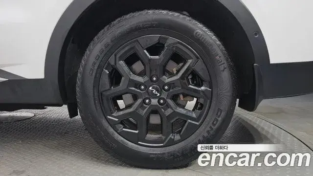 Kia Sorento 2023 — Photo 29/36
