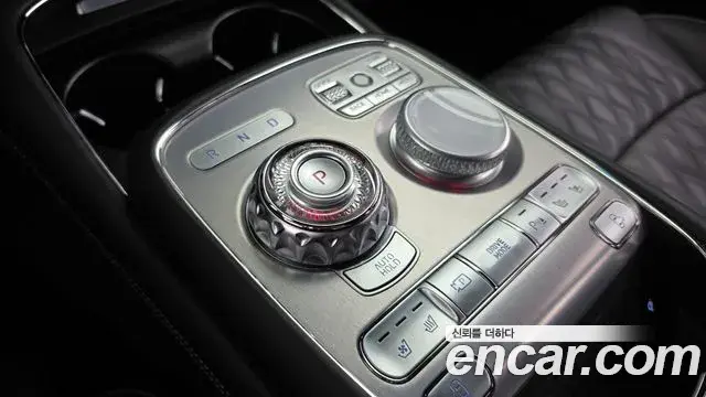 Genesis G90 2023 — Фото 9/20
