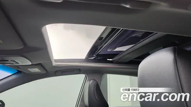 Toyota Camry 2019 — Фото 16/20