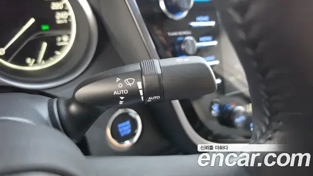 Toyota Camry 2019 — Şəkil 6/32