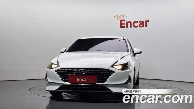 Hyundai Sonata 2022 — Фото 3/20