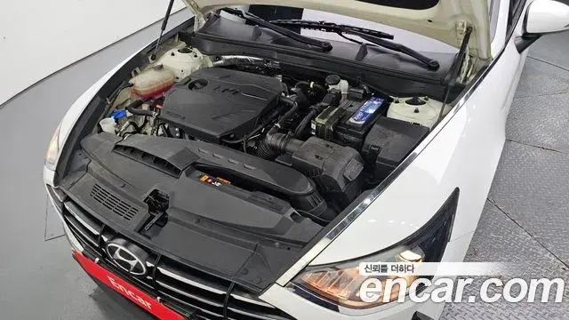 Hyundai Sonata 2022 — Фото 6/20