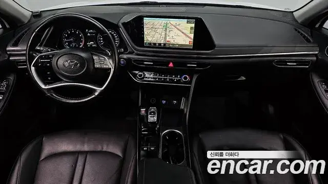 Hyundai Sonata 2022 — Фото 7/20