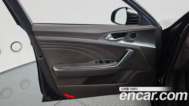 Kia Stinger Meister 2021 — Photo 21/44