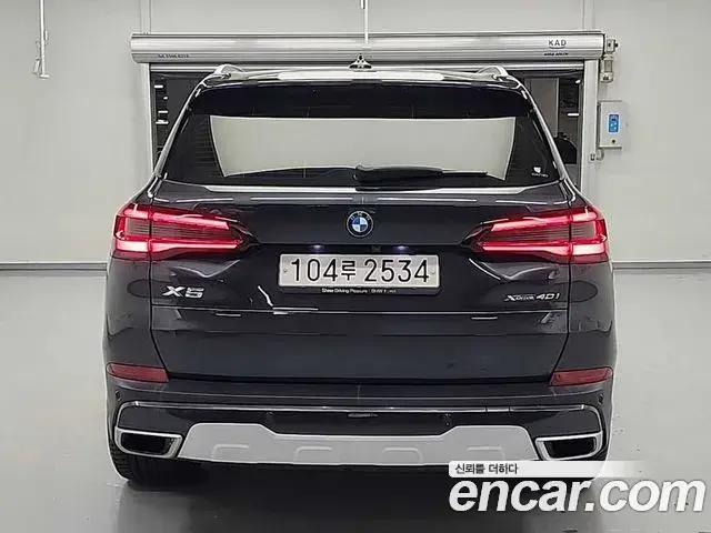 BMW X5 2021 — Фото 2/20
