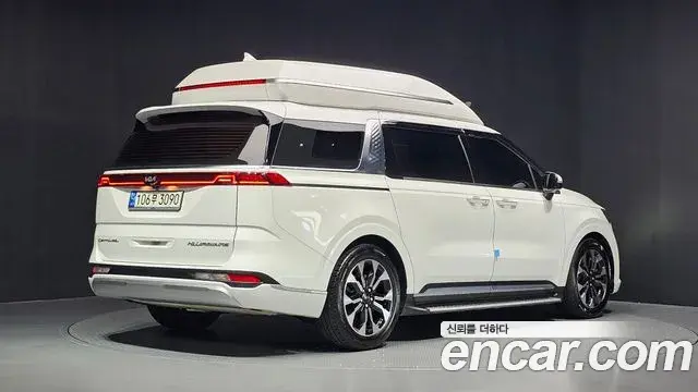 Kia Carnival 2021 — Фото 2/20