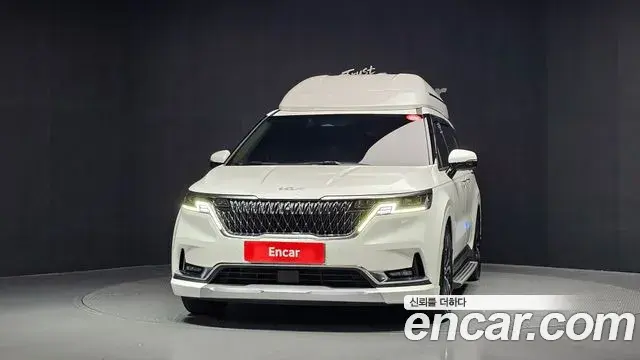 Kia Carnival 2021 — Фото 3/20