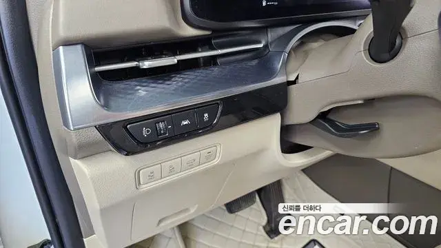 Kia Carnival 2021 — Фото 20/20