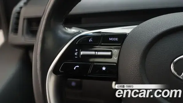 Hyundai Staria 2021 — Фото 9/20