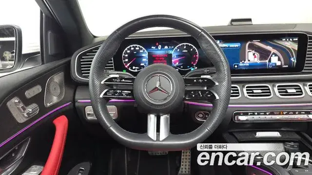 Mercedes-Benz GLE-Class 2023 — Фото 12/20