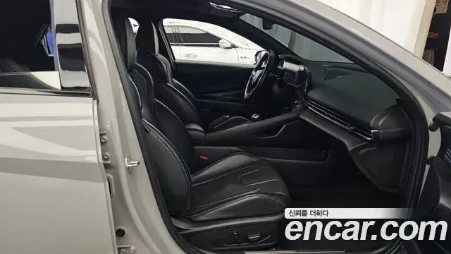 Hyundai Avante 2023 — Фото 11/20