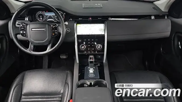 Land Rover Discovery Sport 2020 — Фото 7/20