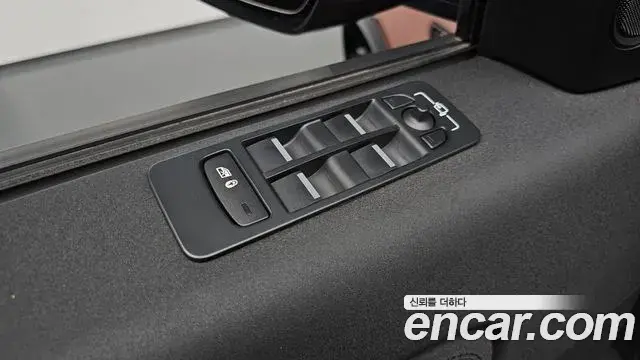 Land Rover Discovery Sport 2020 — ფოტო 6/33
