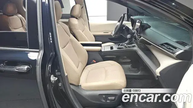 Toyota Sienna 2023 — Photo 17/20