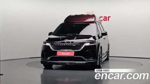 Kia Carnival 2021 — Фото 3/20