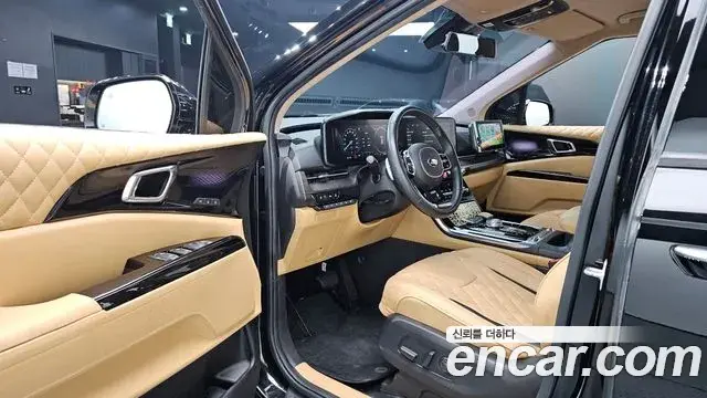 Kia Carnival 2021 — Фото 9/20