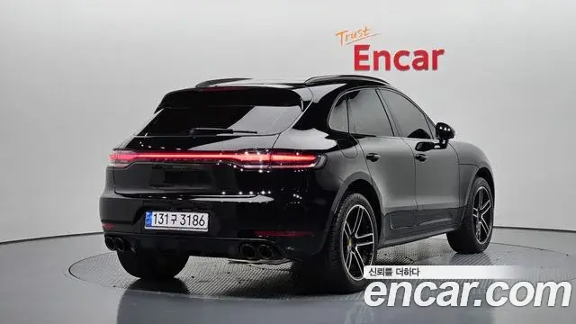 Porsche Macan 2020 — Şəkil 2/31
