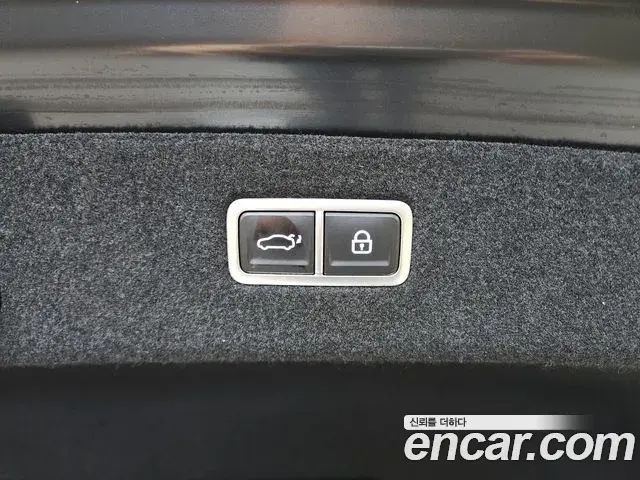 Genesis G90 2022 — Фото 19/20
