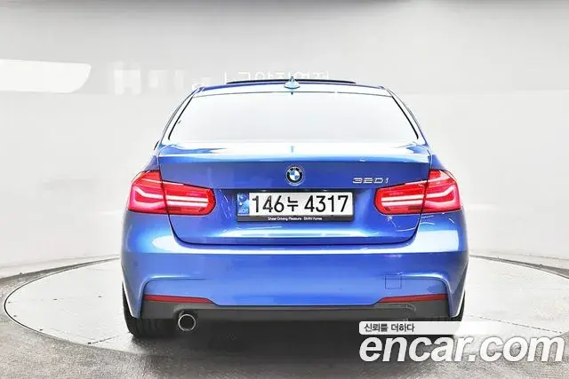 BMW 3 Series 2018 — Фото 3/20