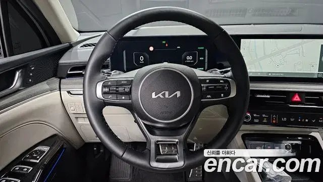 Kia K5 2025 — Photo 22/36