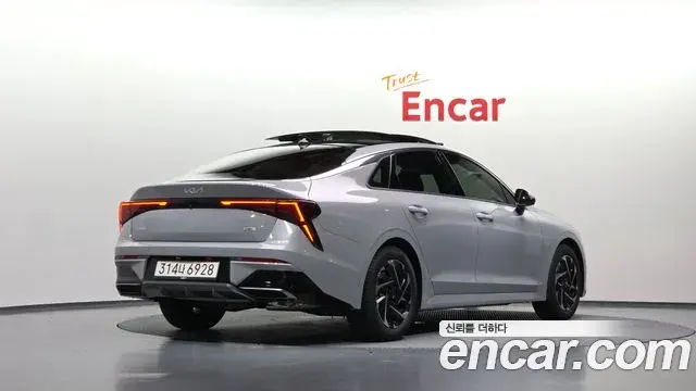 Kia K5 2025 — Şəkil 28/34