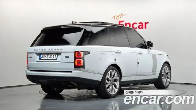Land Rover Range Rover 2019 — Şəkil 13/34